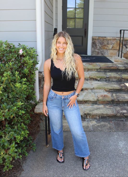 Signature Straight Jean